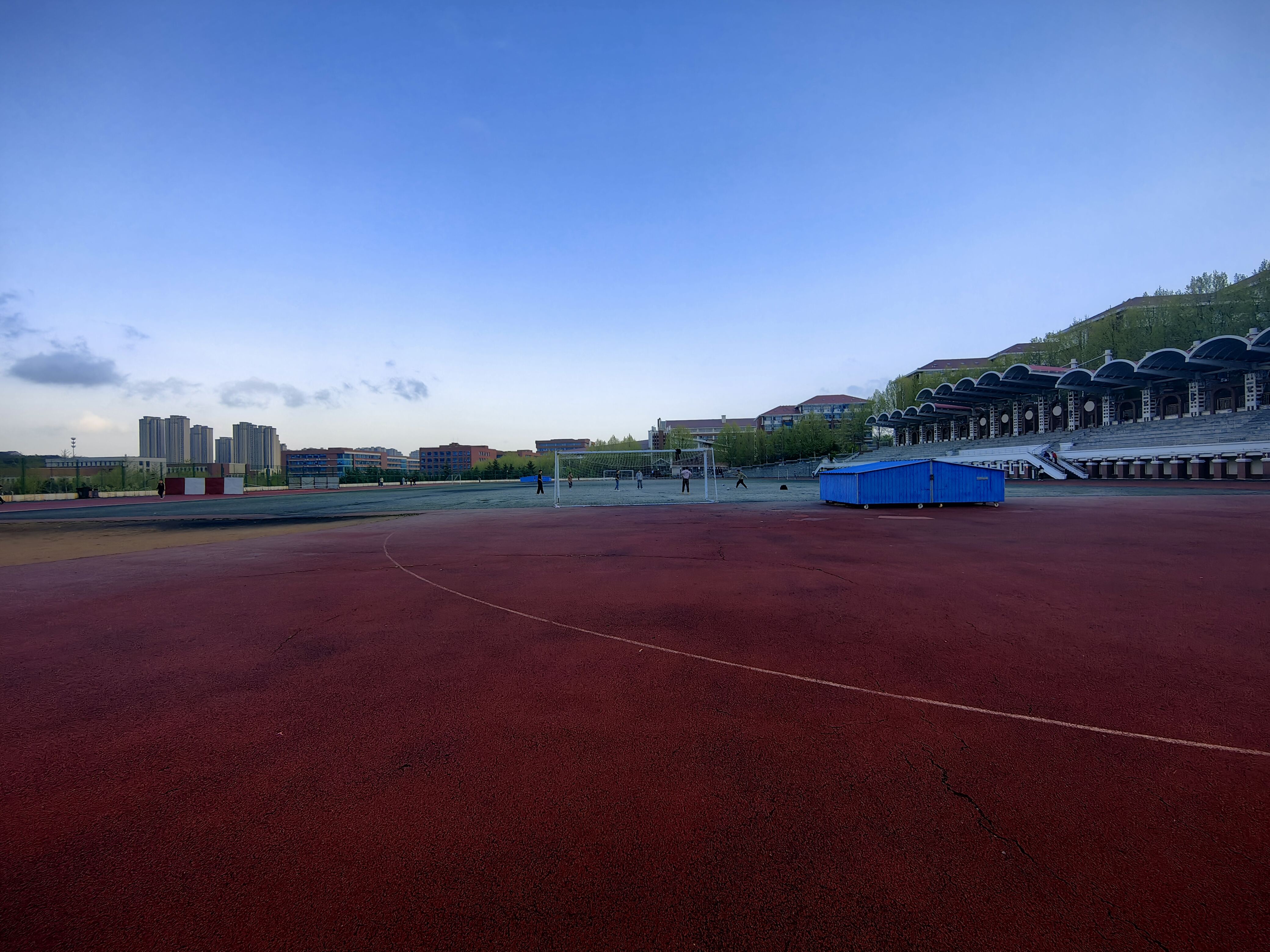 体育场-青岛理工大学黄岛校区-西田径场-环境图