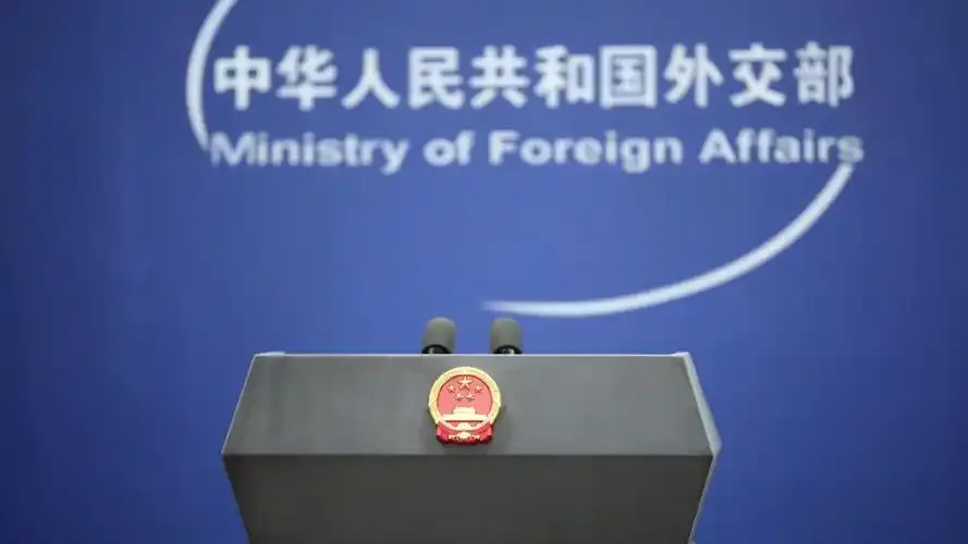外交部发言人就当前印巴局势答记者问