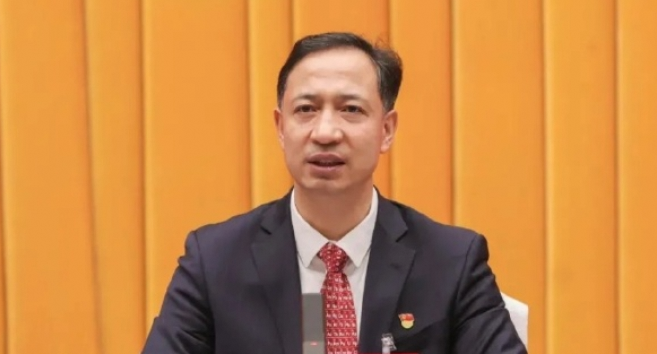 卢东亮当选山西省省长