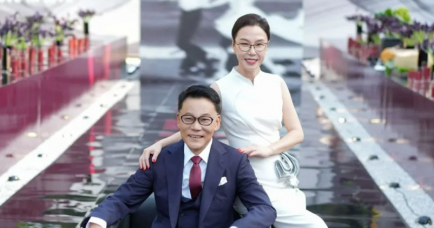 60岁李国庆谈再婚：妻子是北大读书时的“白月光”