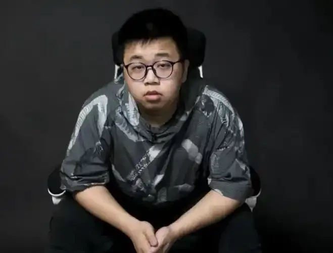 “蓝战非作案人”称已自首?我使馆回应