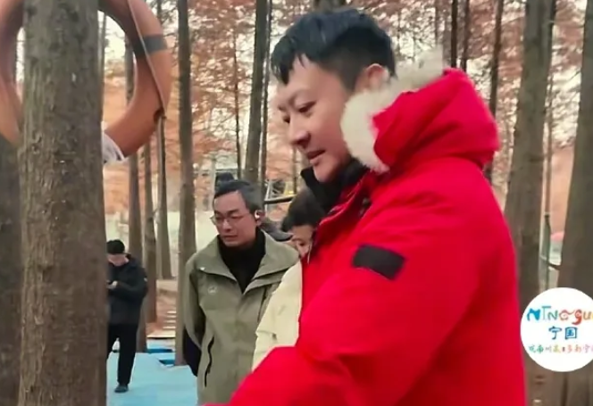 男子发视频称演员印小天在景区救下落水妻子，印小天本人回应