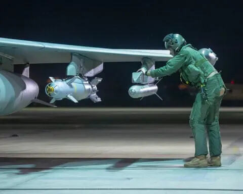 英法联合空袭叙利亚